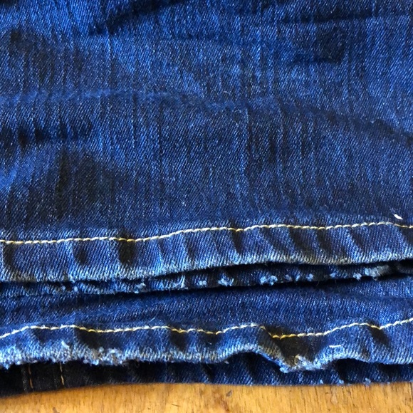 True Religion Joey Jeans with yellow embroidery - Picture 8 of 8